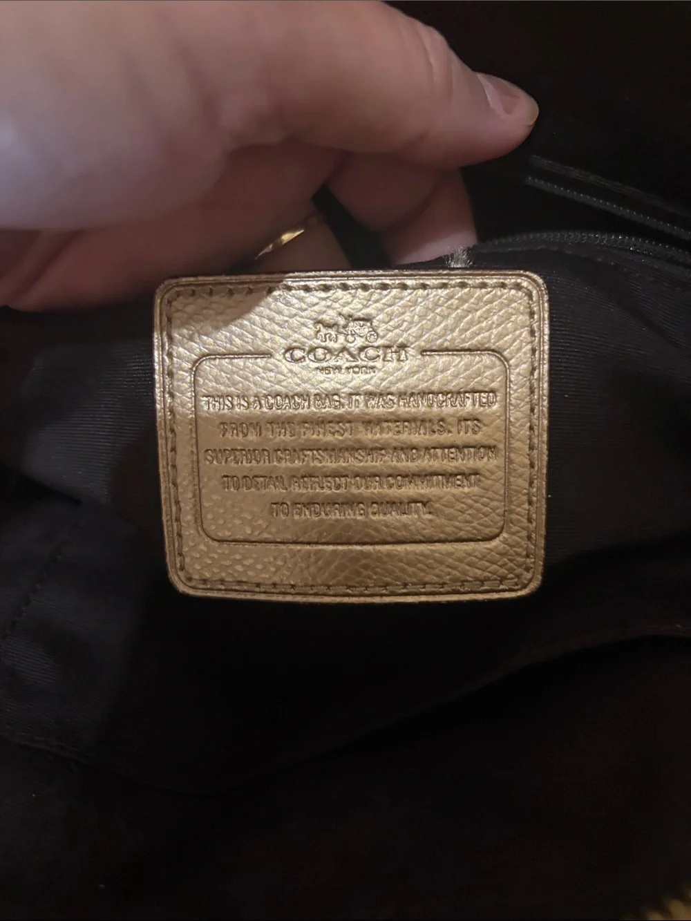 Coach compact dome